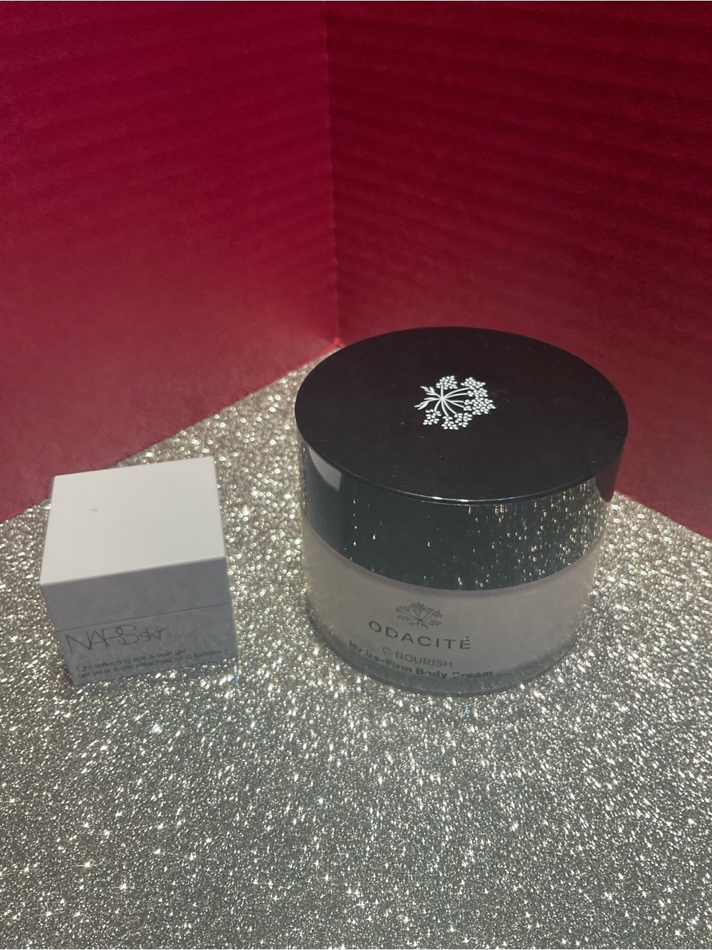 ODACITE C-NOURISH HYDRA FIRM BODY CREAM + Free